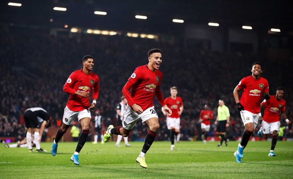 利物浦客场负于莱斯特城，失去领跑位置