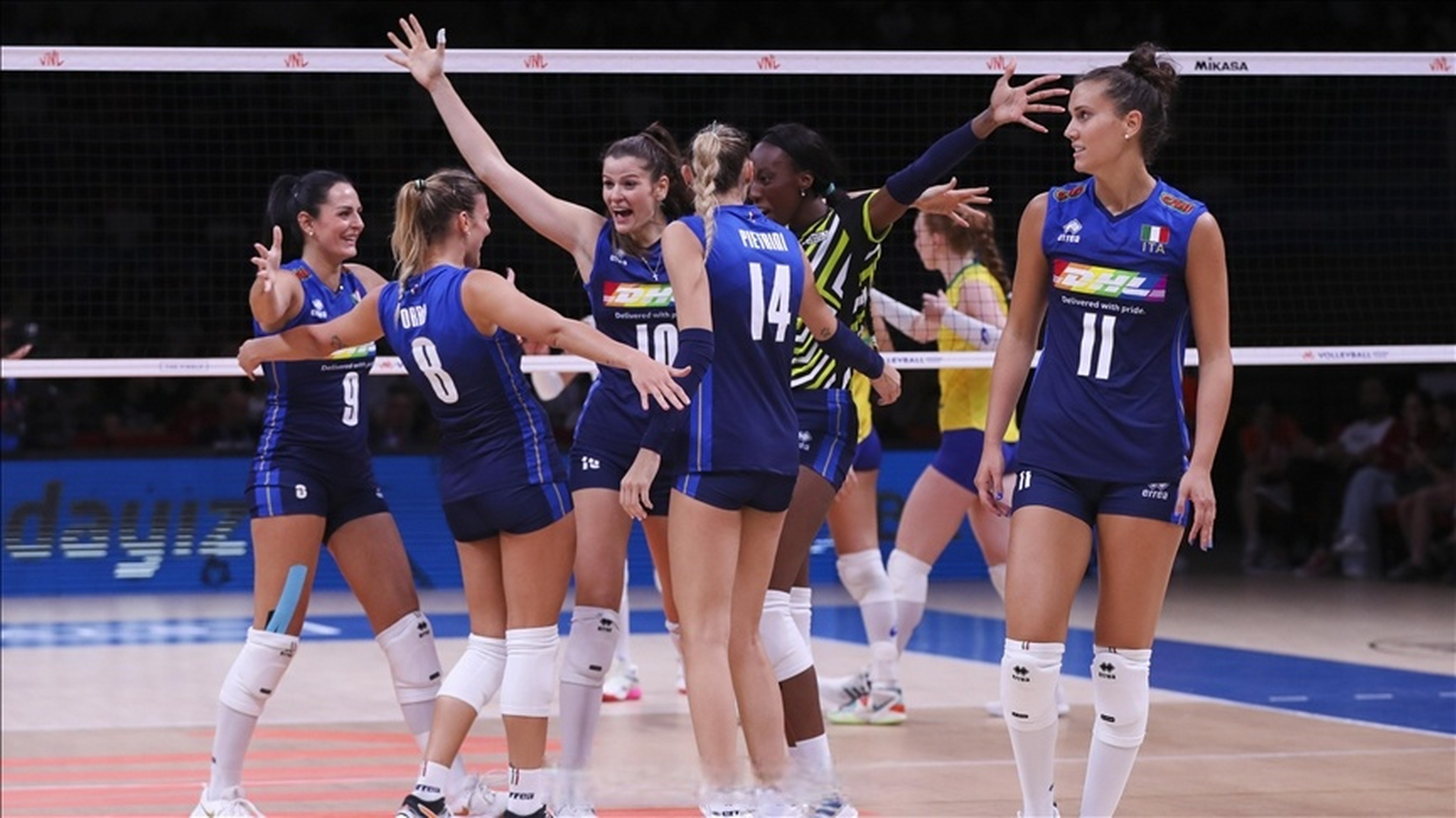 九州娱乐-关于球队名单公布，各国队员备战备战欧锦赛的信息